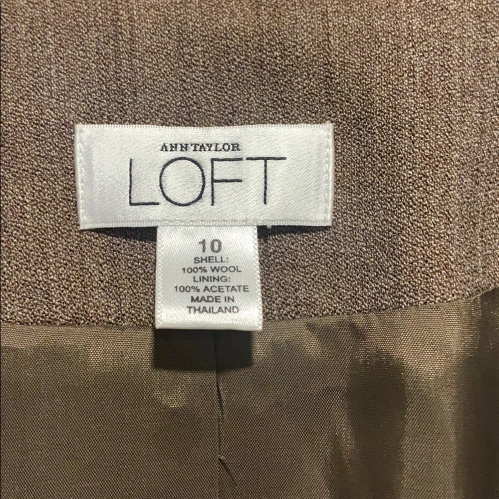 LOFT SUIT - Picture 2 of 3